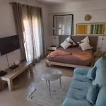 Beau Studio Style Suite Hotel